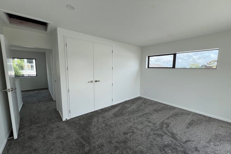 Photo of property in 255b Hill Road, The Gardens, Auckland, 2105