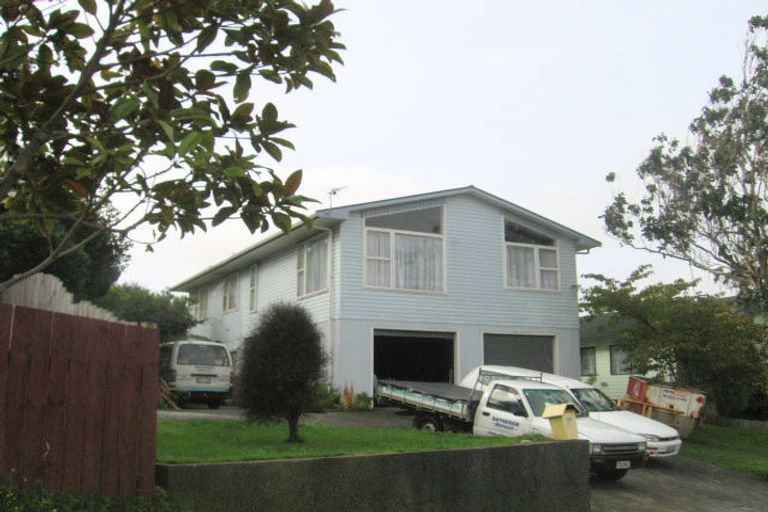 Photo of property in 50 Conclusion Street, Ascot Park, Porirua, 5024