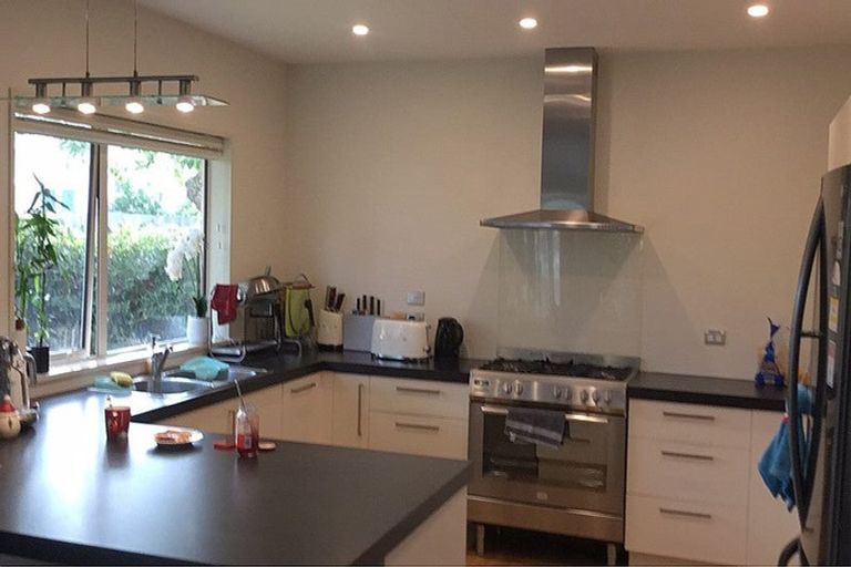 Photo of property in 64 Wairakei Road, Bryndwr, Christchurch, 8052