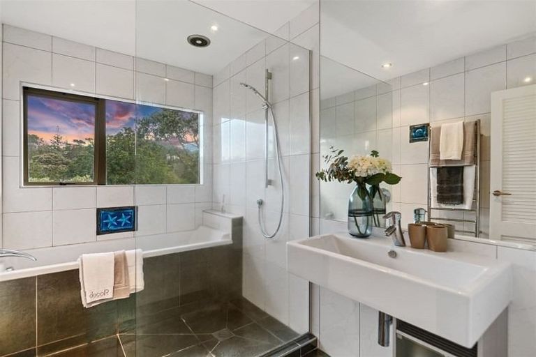 Photo of property in 13 Sandford Street, Campbells Bay, Auckland, 0630