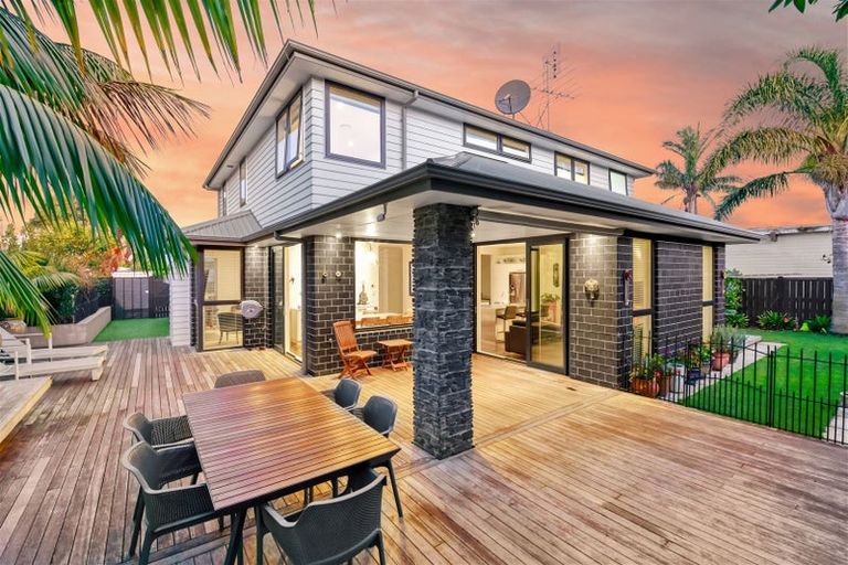 Photo of property in 76a Ladies Mile, Manly, Whangaparaoa, 0930