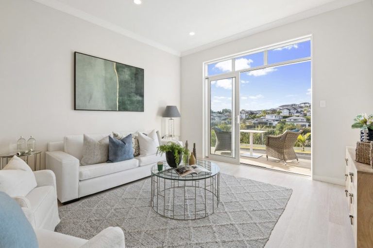 Photo of property in 155a Bonair Crescent, Silverdale, 0932