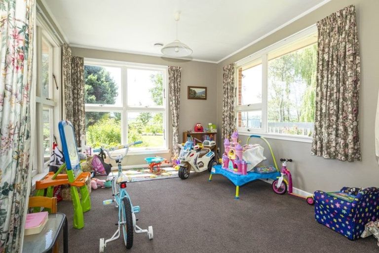 Photo of property in 1 Aker Road, Winchester, Temuka, 7986