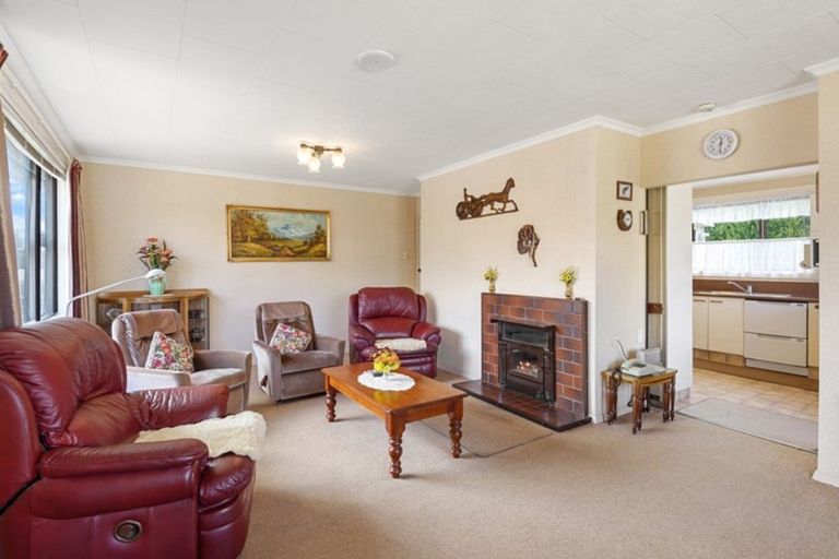 Photo of property in 14 Messines Street, Leeston, 7632