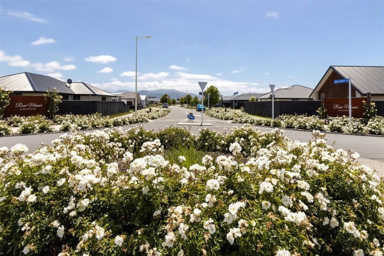 Photo of property in 14 Whitehall Drive, Springlands, Blenheim, 7201