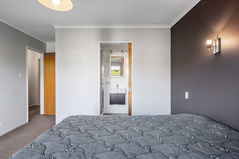 Photo of property in 5 Balmoral Place, Stoke, Nelson, 7011