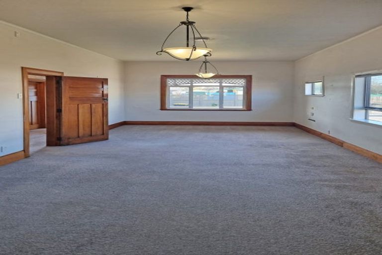 Photo of property in 46 Cologne Street, Martinborough, 5711