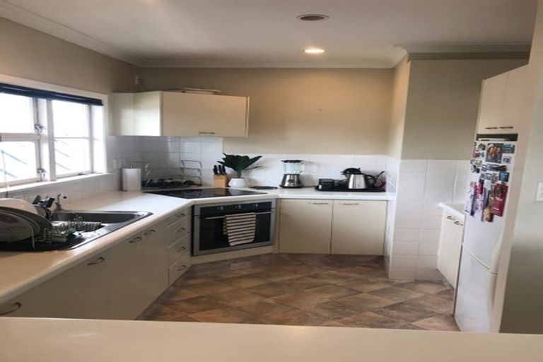 Photo of property in 4/39 Tamaki Drive, Mission Bay, Auckland, 1071