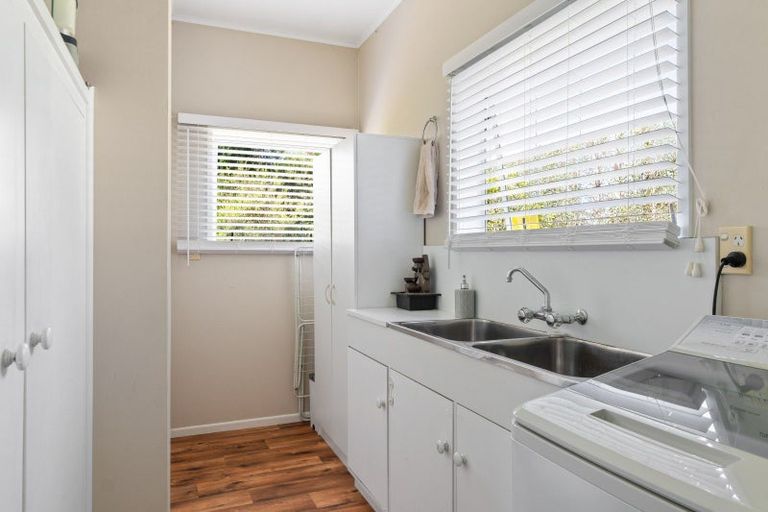 Photo of property in 42 Ferry Road, Waerengaahika, Gisborne, 4071