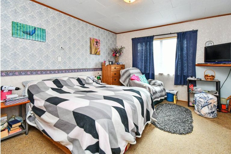 Photo of property in 17 Justamere Place, Weymouth, Auckland, 2103