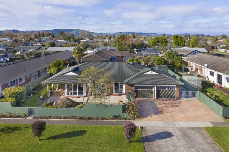 Photo of property in 2 Florida Place, Cambridge, 3434