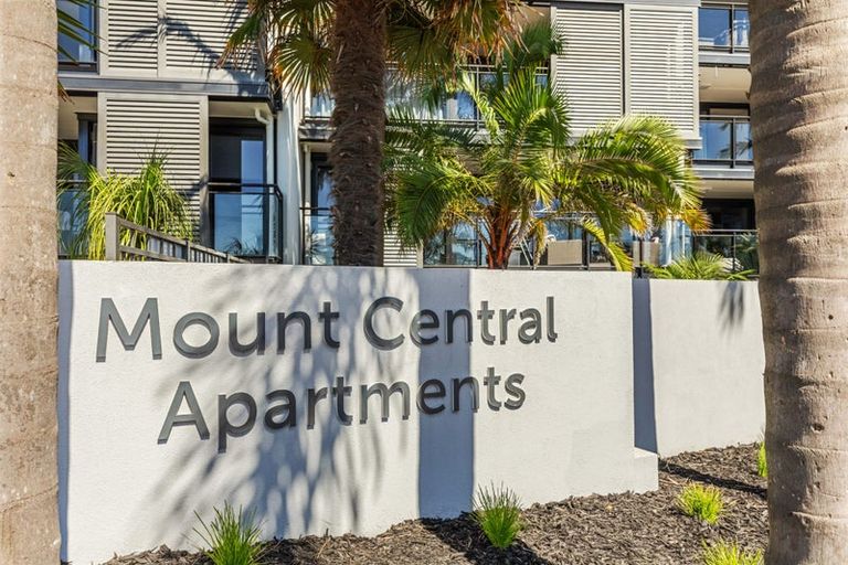 Photo of property in 2-06/424 Maunganui Road, Mount Maunganui, 3116