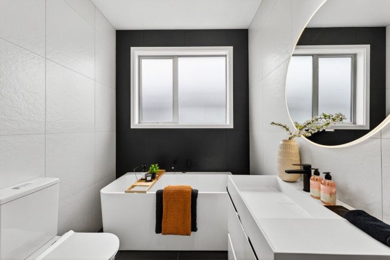 Photo of property in 20a Scott Road, Hobsonville, Auckland, 0616