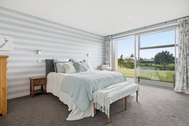 Photo of property in 71 Palm Springs Boulevard, Papamoa Beach, Papamoa, 3118