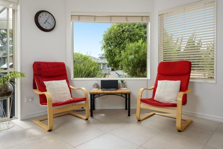 Photo of property in 49 Carlsberg Place, Papamoa Beach, Papamoa, 3118