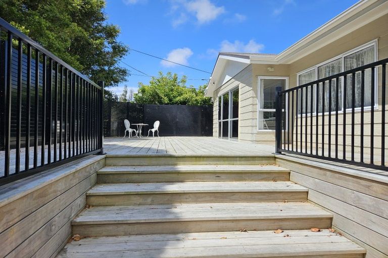 Photo of property in 17 Brandon Road, Manly, Whangaparaoa, 0930