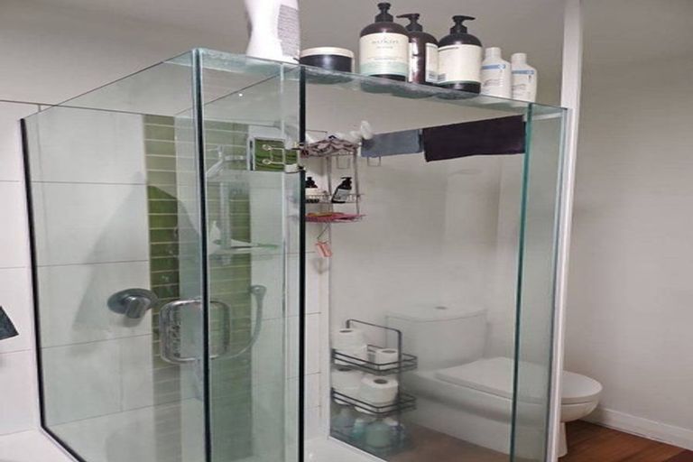 Photo of property in 56 Sylvan Valley Avenue, Titirangi, Auckland, 0604