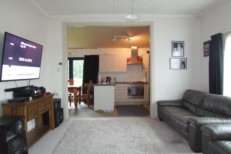 Photo of property in 14 Ajax Street, Milton, 9220