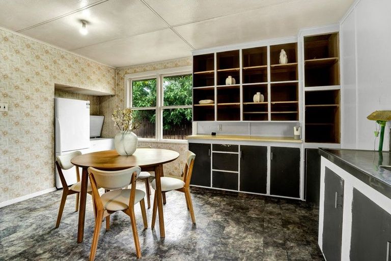 Photo of property in 34 Parsons Street, Vogeltown, New Plymouth, 4310