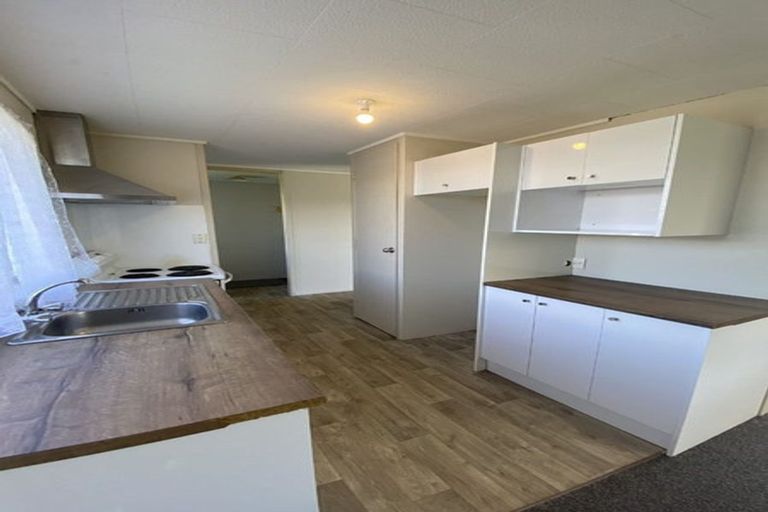 Photo of property in 1/30 Kennington Drive, Clendon Park, Auckland, 2103