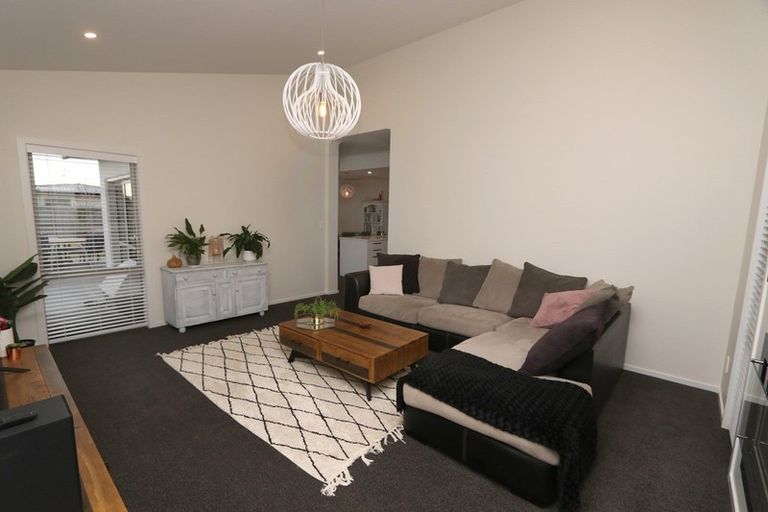 Photo of property in 8 Whiteoak Grove, Tinwald, Ashburton, 7700