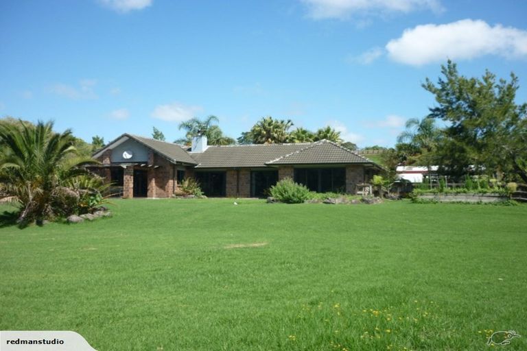 Photo of property in 355 Henderson Valley Road, Henderson Valley, Auckland, 0612