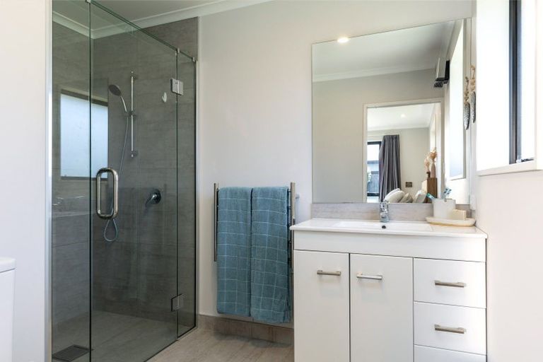 Photo of property in 16 Grigg Drive, Witherlea, Blenheim, 7201