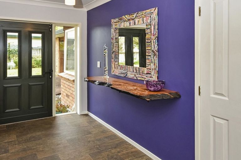 Photo of property in 8 Rays Way, Tuakau, 2121