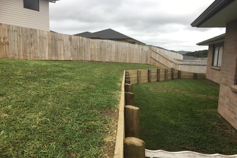 Photo of property in 17 Cole Terrace, Te Kamo, Whangarei, 0112