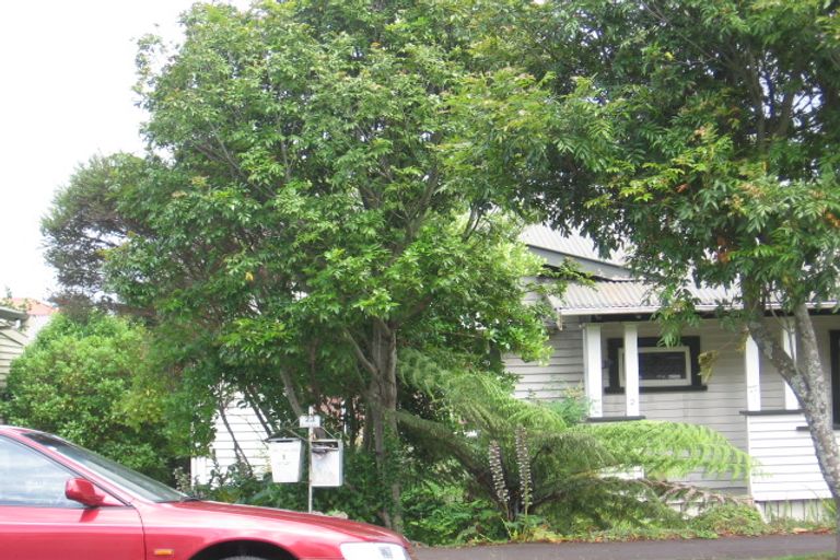 Photo of property in 23 Kenyon Avenue, Mount Eden, Auckland, 1024