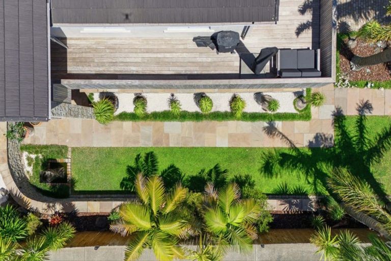 Photo of property in 31 Beechwood Road, Rothesay Bay, Auckland, 0630