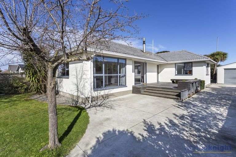 Photo of property in 29 Lamorna Road, Parklands, Christchurch, 8083