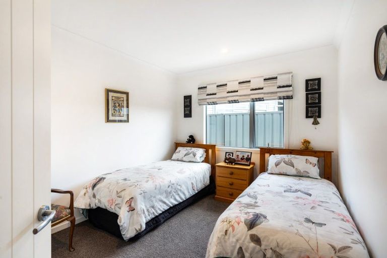 Photo of property in 24 Percy Berry Place, Havelock North, 4130