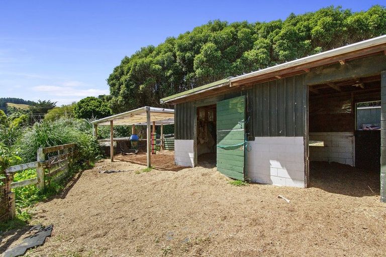 Photo of property in 18-20 Emerald Glen Road, Paekakariki, Paraparaumu, 5032