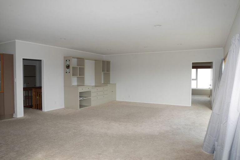 Photo of property in 13 Groves Road, Raumati Beach, Paraparaumu, 5032