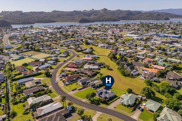 Photo of property in 45 Springbok Avenue, Whitianga, 3510