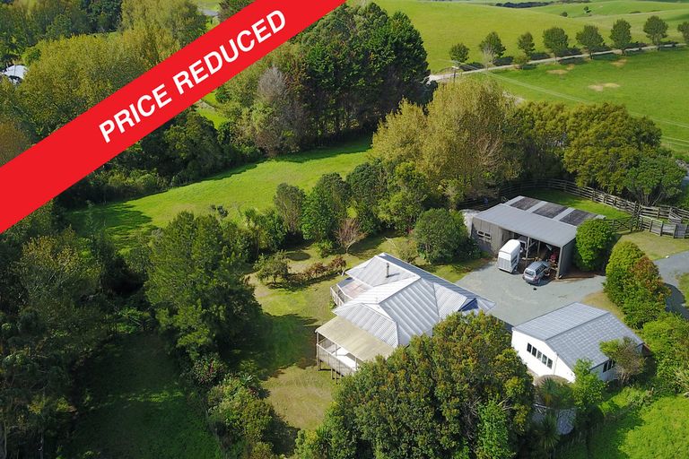 Photo of property in 1150 Oneriri Road, Kaiwaka, 0573