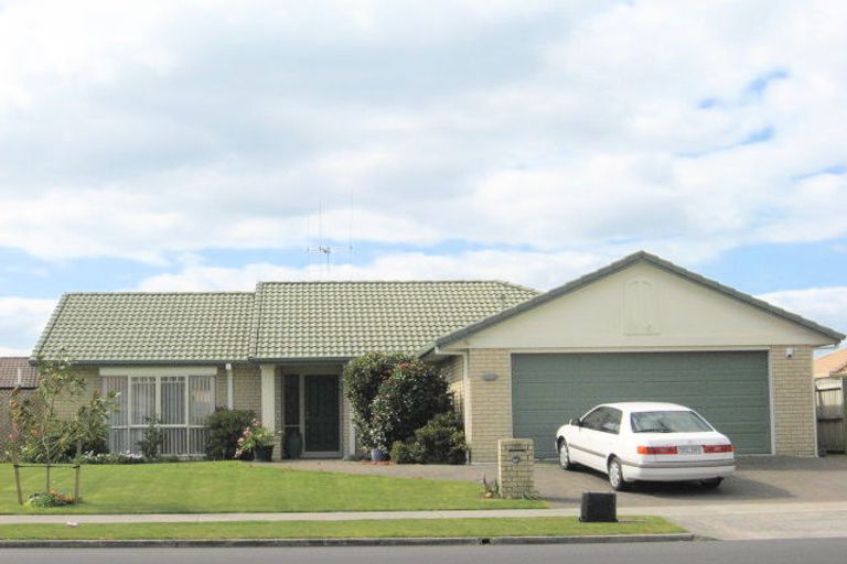 Photo of property in 65 Gravatt Road, Papamoa Beach, Papamoa, 3118