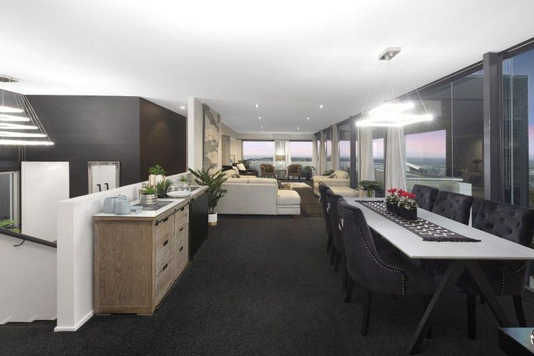 Photo of property in 12 Harry Ell Drive, Cashmere, Christchurch, 8022