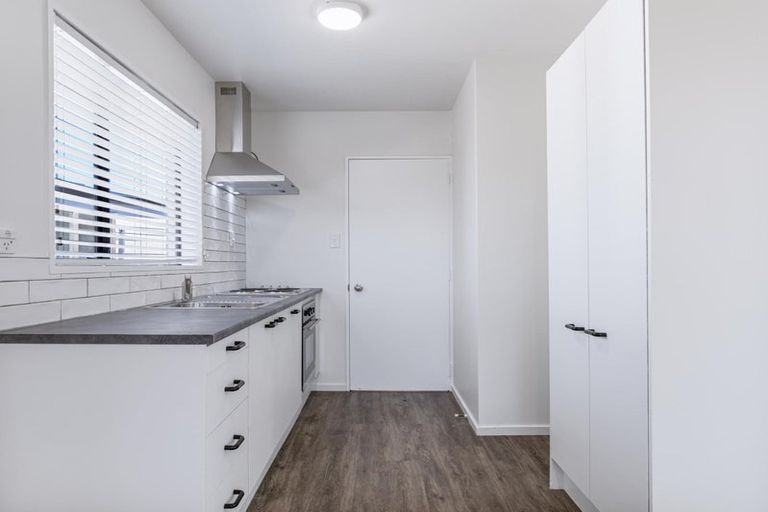 Photo of property in 2/487 Pages Road, Bexley, Christchurch, 8061