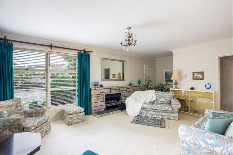 Photo of property in 30 Carrington Street, New Plymouth, 4310