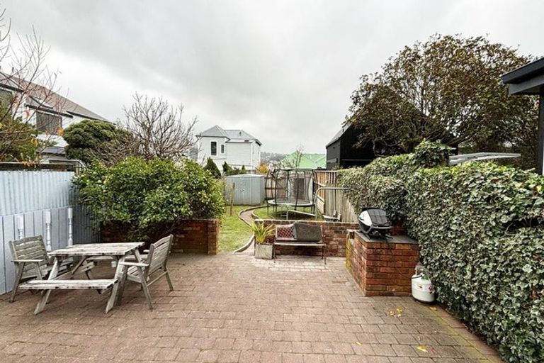 Photo of property in 92 Austin Street, Mount Victoria, Wellington, 6011