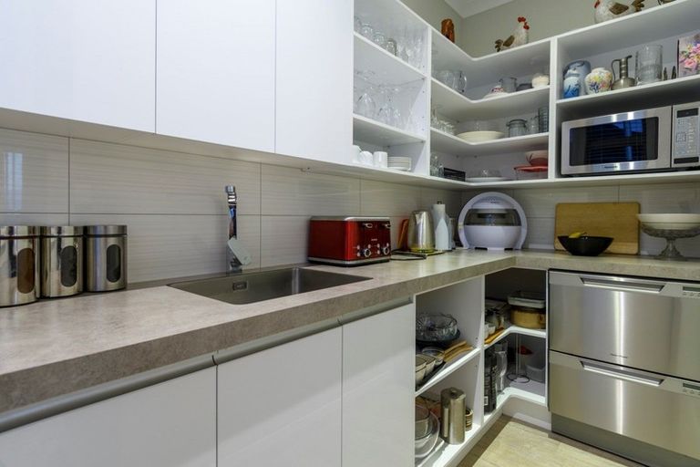 Photo of property in 87 Mortlake Heights, Pyes Pa, Tauranga, 3112