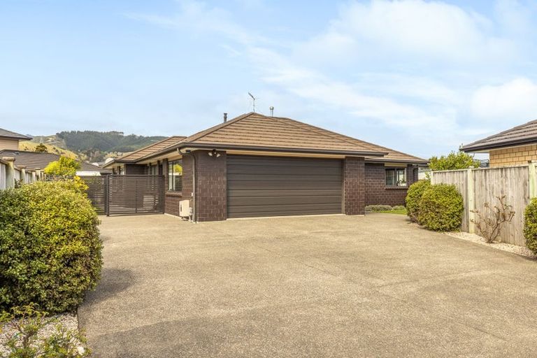 Photo of property in 18 Pearson Place, Paraparaumu, 5032