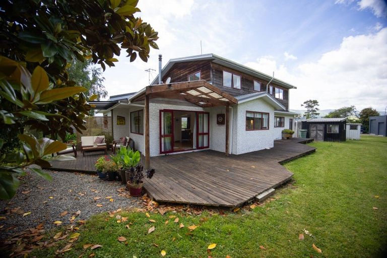 Photo of property in 1195a Pohangina Road, Pohangina, Ashhurst, 4884