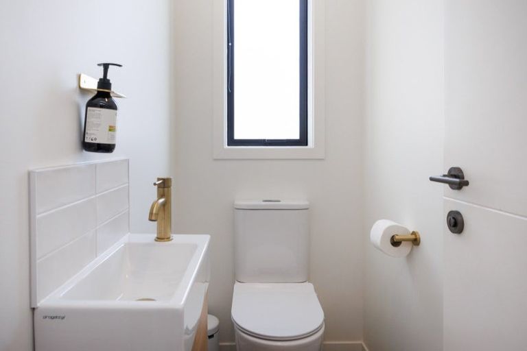 Photo of property in 4 Castlebridge Lane, Aokautere, Palmerston North, 4471