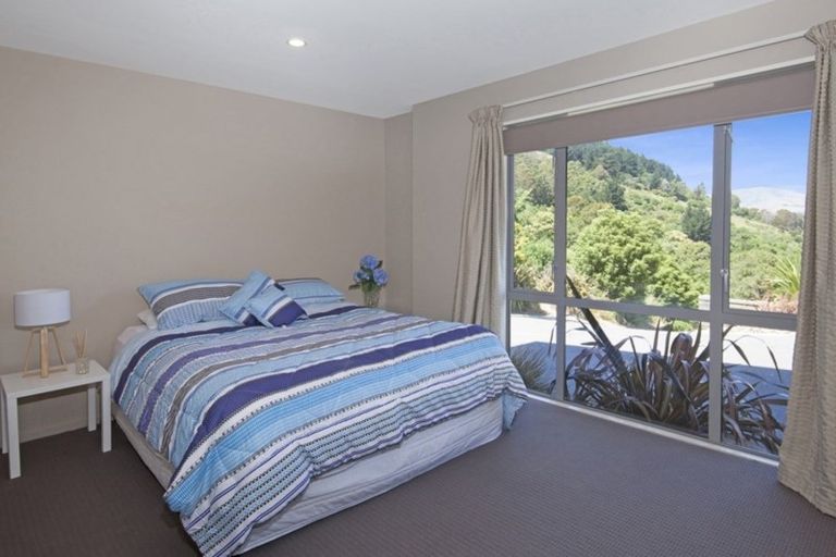 Photo of property in 8 Crossland Terrace, Lyttelton, 8082