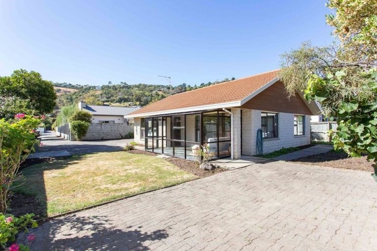 Photo of property in 48a Wakatu Avenue, Moncks Bay, Christchurch, 8081