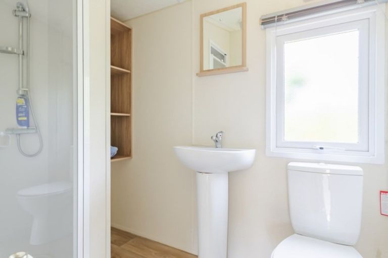 Photo of property in 10 Puriri Avenue, Kaiaua, Pokeno, 2473