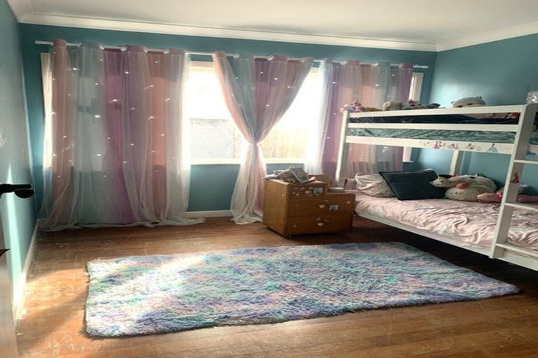 Photo of property in 6 Colonel Place, Featherston, 5710